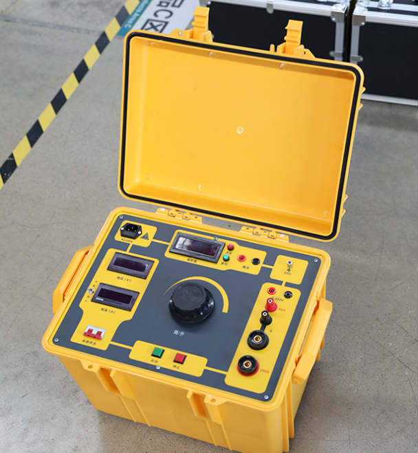 電子式熱繼電器校驗(yàn)儀實(shí)物圖