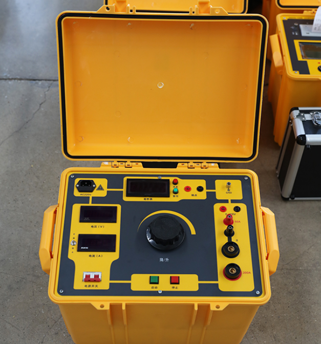 電子式熱繼電器校驗(yàn)儀實(shí)物圖